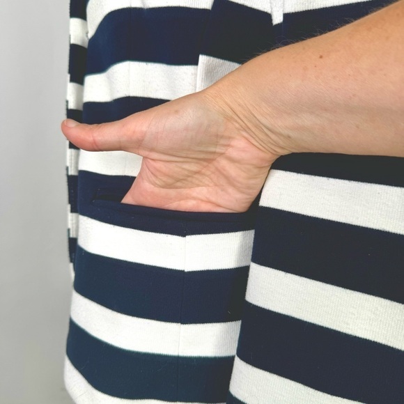 Gap Academy Blazer navy white stripes jersey knit two button size 6 - Picture 6 of 12